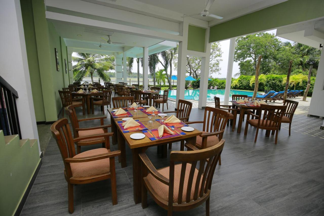 Diya Dahara Resort Yala Bagian luar foto