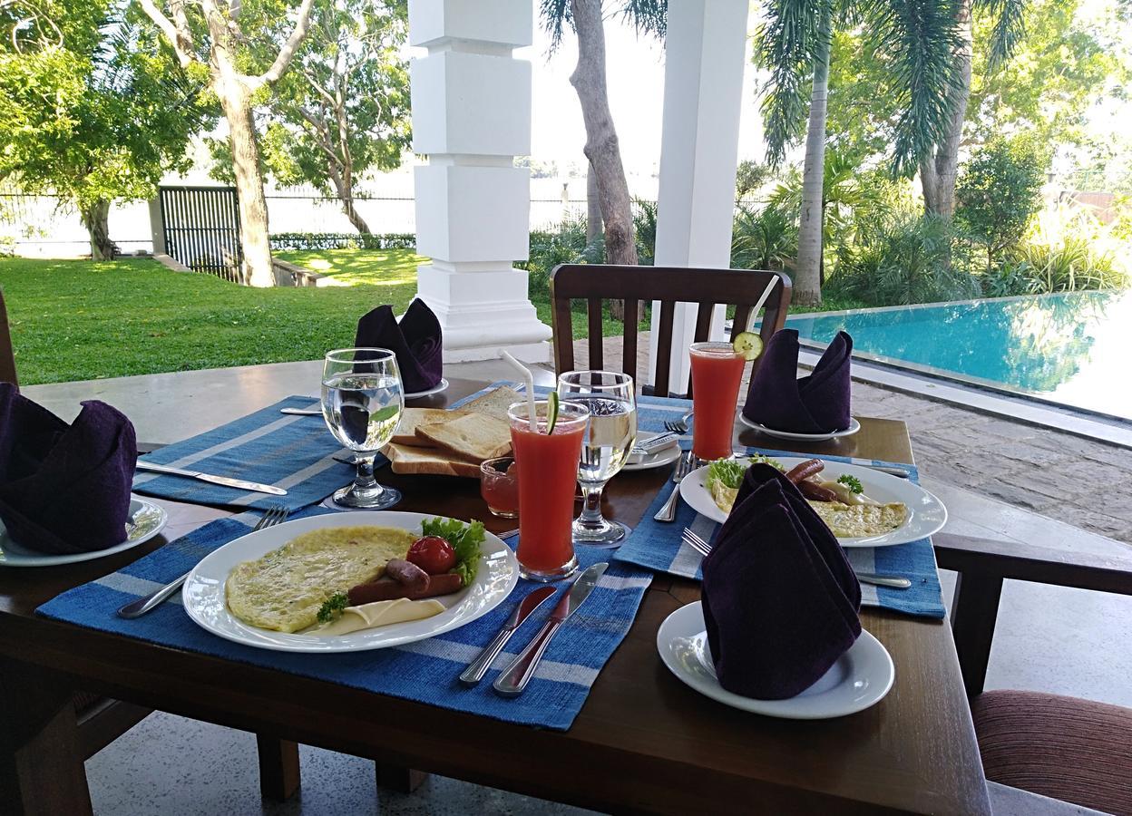 Diya Dahara Resort Yala Bagian luar foto