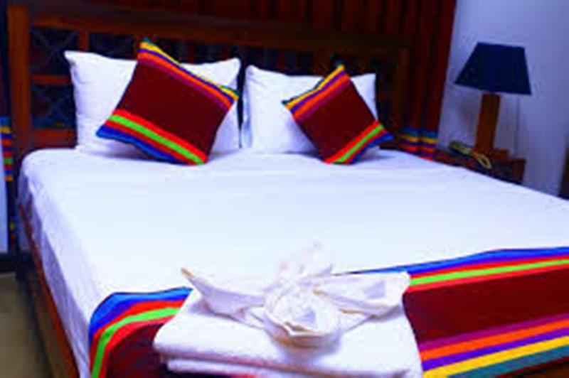 Diya Dahara Resort Yala Bagian luar foto